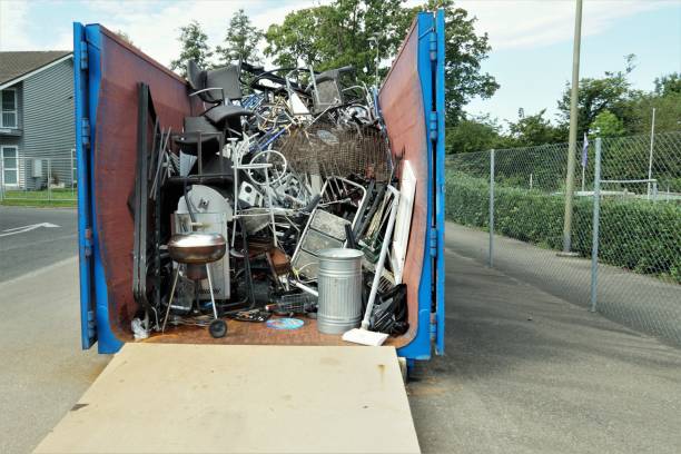 Best Trash Removal Near Me  in Deshler, OH